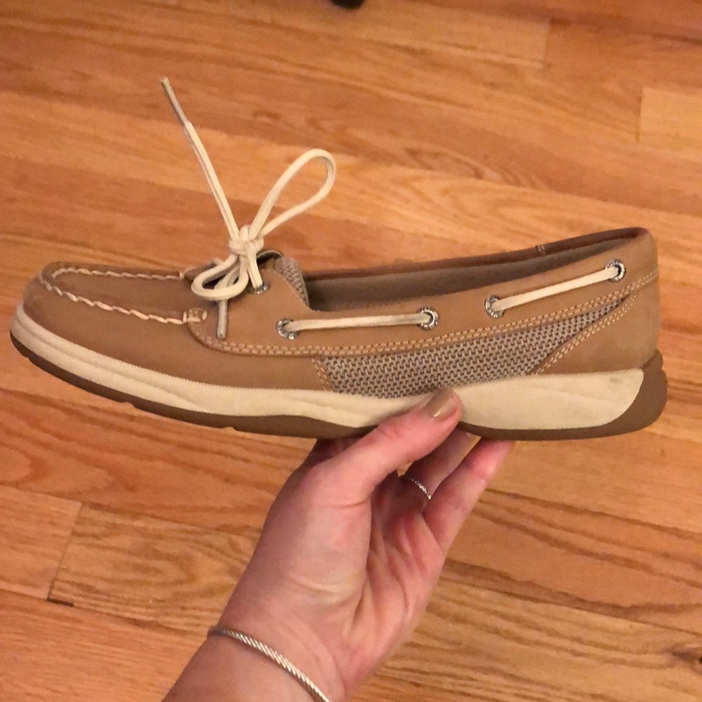 Sperry Topsiders Tan